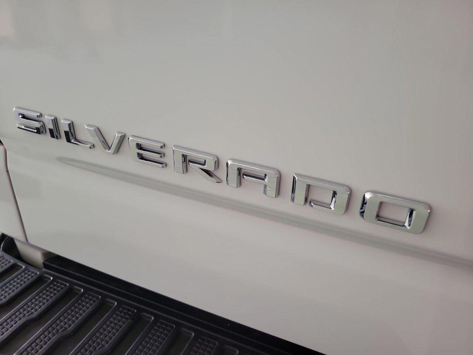2023 Chevrolet Silverado 1500 WT